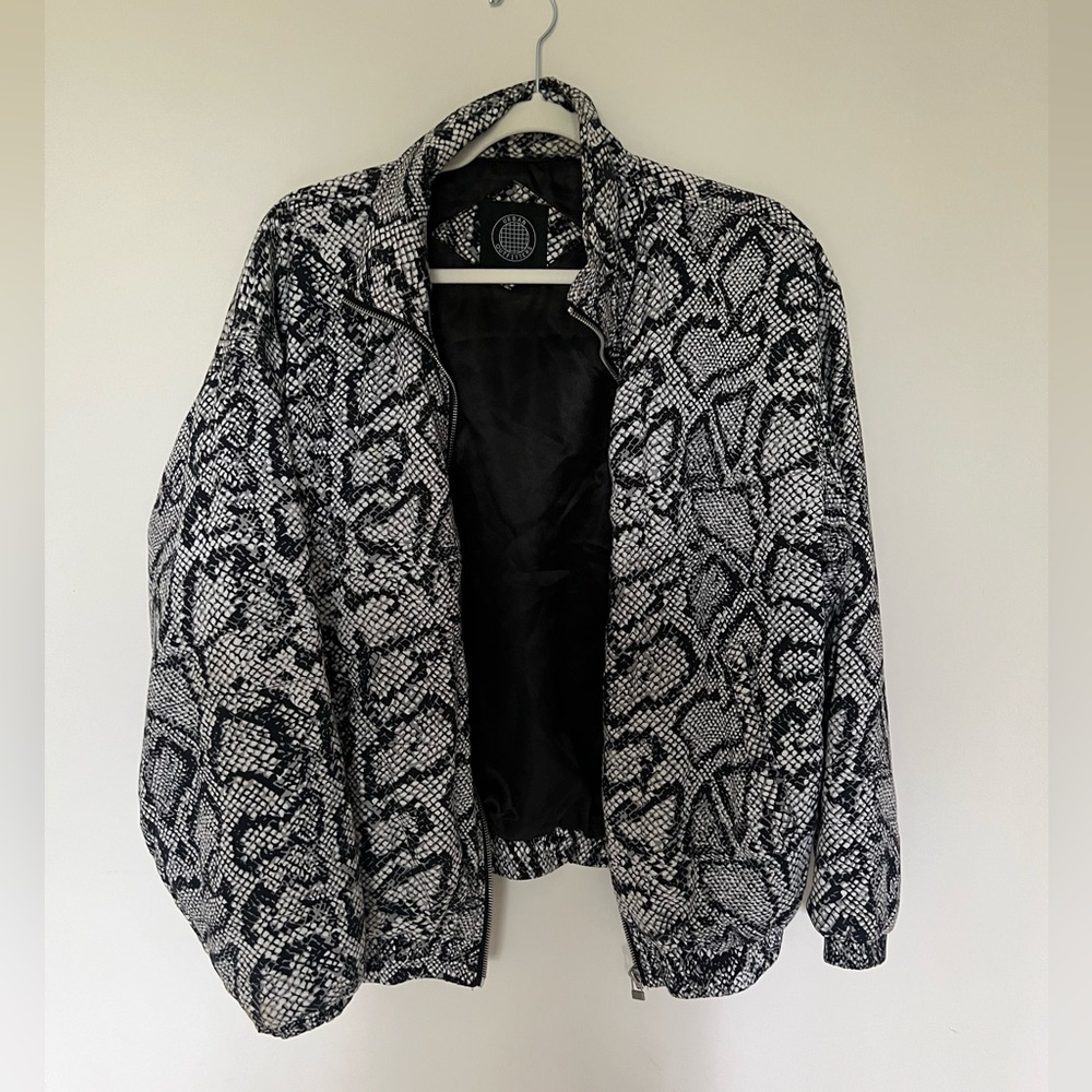 Urban Outfitters Nathan Snake Print Jacket Size S